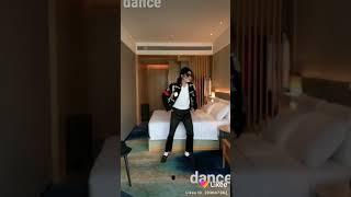 Micheal Jackson: show some good dance steps 2020