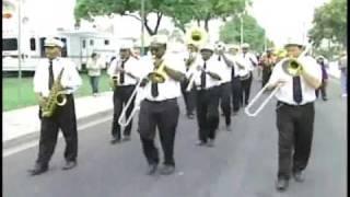 New Orleans Traditional Jazz - When the Saints Go Marching In!