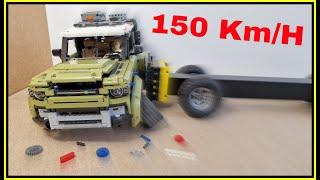 Land Rover Defender VS Mobile barrier  150 Km/H  Lego Technic CRASH test Dummy