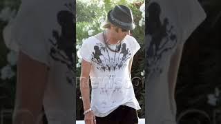 Rhys Ifans  Ready for SUMMER?  Welcome Summer 2023! ️️‍