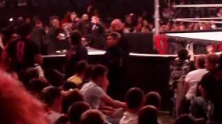 justin roberts entrance at 02