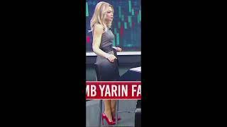 Turkish TV Presenter Ebru Baki Shoeplay #shoesoff#dipping#heelpoping#feet#turkish#tv#news#shoeplay