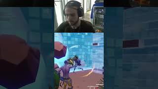 Mongraal finds the golden fish in Fortnite Reload