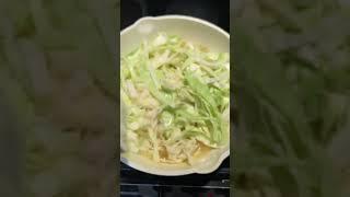 #healthyfood #healthyrecipes #cabbagesoup #weghtlossjourney