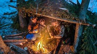 Building a Survival Shelter in the Canadian Wilderness - Bushcraft