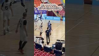 跳び膝蹴り！！！！！w #basketball #バスケ #シニアバスケ #shorts
