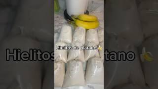 Hielitos de plátano  #platanos #platanomaduro #hielofrio #hielogourmet #bolis #cuco #bollos #fyp