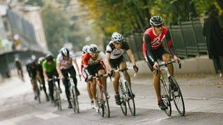 Fixed-Gear Bike Racing in the Streets of Moscow