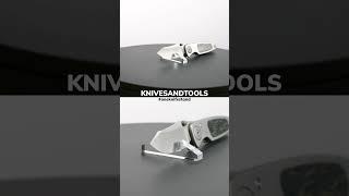 The knivesandtools #OneKnifeStand