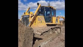 Как управлять Komatsu D65 ex16  Краткий обзор