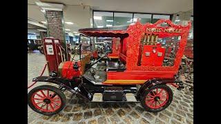 Classic and Vintage cars at the Vadim Zadorozhny museum...