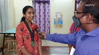 Class 9 Girl's Solar Ironing Cart Wins Climate Prize, Promises Better Air Quality