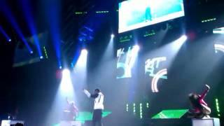 OMG TOUR USHER W/ TREY SONGZ San Diego CA 11/2010