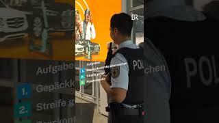 Das Gehalt als Bundespolizist am Flughafen ️ | LSD #shorts