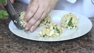Hampton Roads Magzine - Crab Cakes