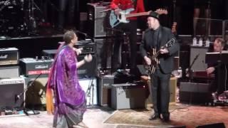 Love Rocks ft.Lisa Fischer - Gimme Shelter 3-9-17 Beacon Theatre, NYC