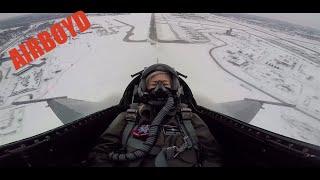 Elizabeth Banks Flies With The F-16 Viper Demonstration Team