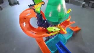 LEMUR.TOYS: Набор Hot Wheels (Хот Вилс) - Лаборатория Цветной всплеск из серии "Color Shifters"