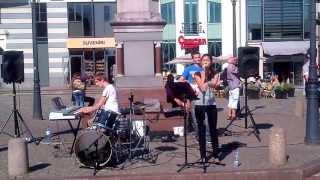 Here I Am To Worship (Street musicians in Old Riga)