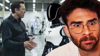 Elon Musk's Tesla Robots Are RIDICULOUS | Hasanabi reacts