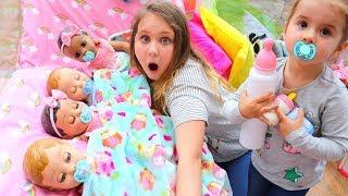 Kids Pretend Play with Baby Dolls feeding and night time routine video