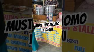 7 चटनियों के साथ Yummy Momos. . #delhi #delhistreetfood #momos #streetfood #sikkim #crpark #foodie