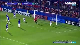 Gol de Nahuel Rodríguez ( segundo ) frente a Tigre ( 2-1 )