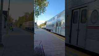 Tren Caltrain  Máxima Velocidad