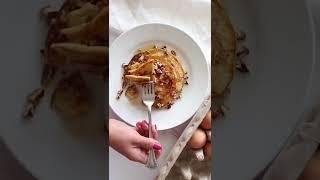 2 Ingredient Banana Pancake!