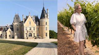 La vie au château français : escapade à la plage, découvertes de jardins et progrès du château
