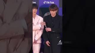 Jungkook|Чонгук и безысходность |заботливые хёны |BTS