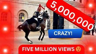 QUEEN’S GUARD HORSE GOES CRAZY!