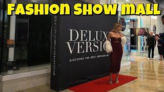 Las Vegas fashion show mall