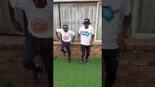 SKHWAMA DANCE AND MAMELODI BOY SJAVA