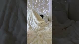Perfect Faux Fur Throw for Your Room Decor #fok #fauxfurthrow #blanket
