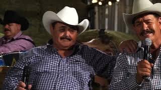 Los Huracanes del Norte - Que Me Entierren Cantando [Serenata Pa'Las Toxica]
