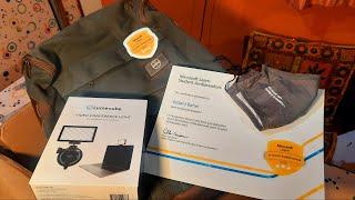 Unboxing Gold Microsoft Student Kit