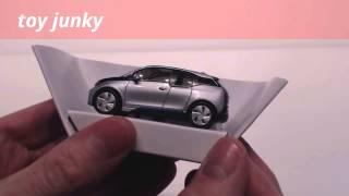 unboxing and review of the BMW i3 model car