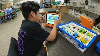 Lego master teaches students STEM education