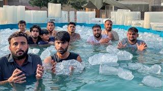 Ice Challenge in Swimming Pool Dekhty Hain Kon Jeety Ga