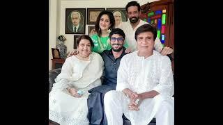 Raj Babbar with his wife Nadira Babbar and kids️️#rajbabbar #smitapatil #shorts #bollywood