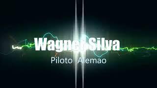 Wagner silva sonho realizado empinando moto