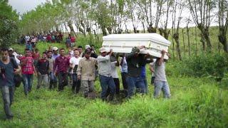 Guatemala entierra niña muerta en EEUU donde falleció otro menor