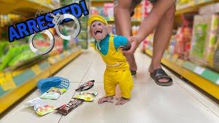 Monkey Cubis is in big trouble at the supermarket! Will he be arrested?