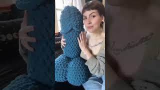 Pillow ||#foryou #shorts #tiktok #trending #girl ||@yoitslaxy3185