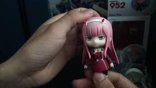 Nendoroid Unboxing- Zero Two + Keychain