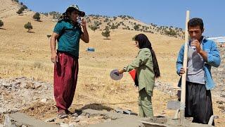 Asghar and Hassan's exciting project: building a water tanker platform with the help of the family