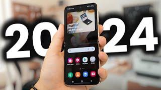 Samsung Galaxy Z Flip 4 en 2024 ¿Aún Vale la pena?