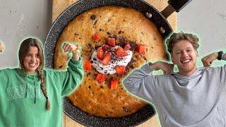 THE BIGGEST VEGAN COOKIE YOU’VE SEEN in your LIFE  feat. Emily’s World