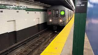 IND Crosstown Line: (G) train action at 21st Street-Van-Alst (R46, R68/68A